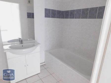 Location Appartement 2 pièces 54m² MARMANDE 47200 - Photo 3
