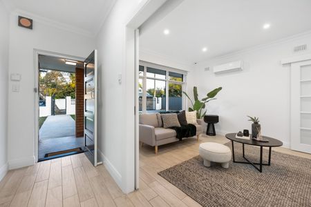 1 Hollard Street, Frewville SA 5063 - House For Rent | Domain - Photo 2