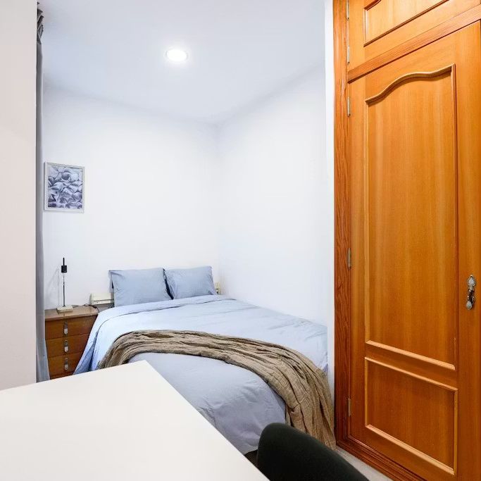 Carrer de Baix, Valencia, Valencian Community 46003 - Photo 1