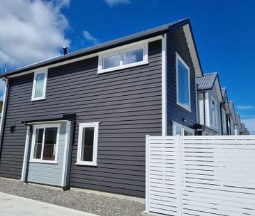 * First week rent FREE * Wainuiomata, 3 bedrooms - Photo 4