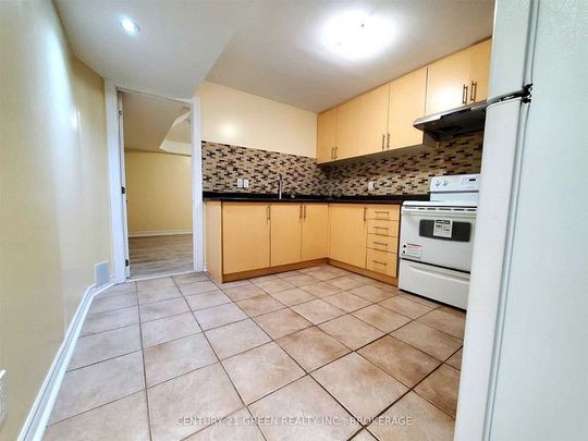 For Lease - 21 Timbercove Road Unit# Bsmt, Brampton, Ontario - Photo 1