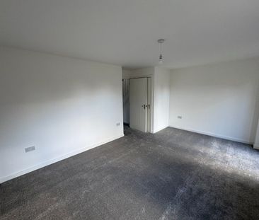 4 Bed Semi-Detached House, Merchant Avenue, NG8 - Photo 2