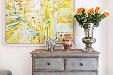 A charming one bedroom apartment with a private patio garden. - Photo 5