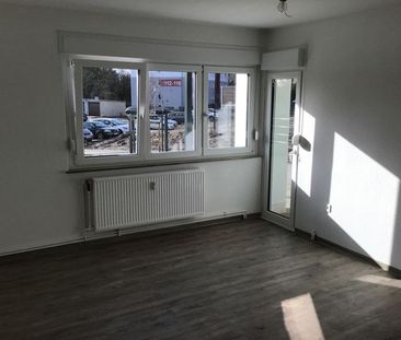 Renovierte 3-Zimmer-Wohnung mit Tageslichtbad und Balkon - Photo 1