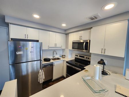 420 Gilmour Street - 705 - Photo 5