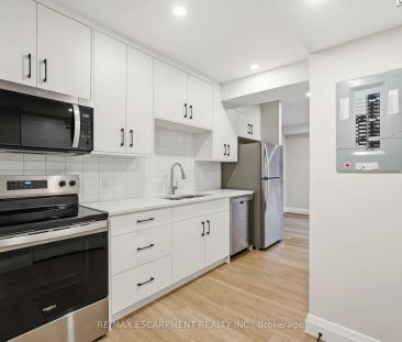231 Park Street N #3 - Photo 6