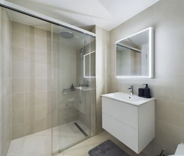 Moderne 5.5-Zimmer Wohnung in Neuhausen - möbliert - Photo 5