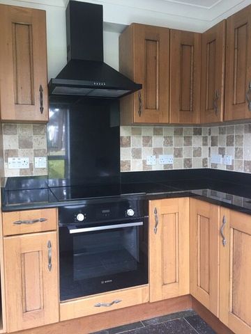 Spacious 1 Bedroom Flat in Prime Location, Worcester Park - Photo 5