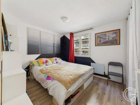 Location Appartement 2 pièces 44m² NICE 06300 - Photo 4