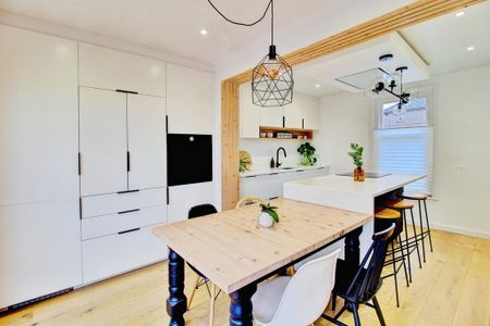 3 bedroom terraced house to rent - Photo 2