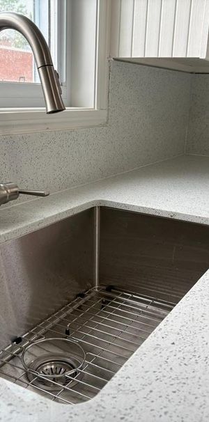 5 1/2 rénové et peinturé à LaSalle - Photo 1