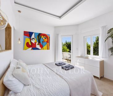 Maison à louer Cagnes Sur Mer, Cote d'Azur, France8 000 EUR / Mois - Photo 1