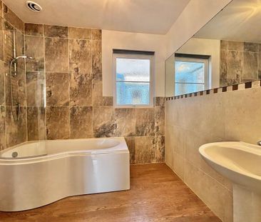 3 bedroom bungalow to rent - Photo 6