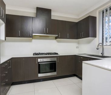 3/36 Criterion Crescent, Doonside. - Photo 2