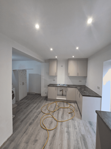 5 bedroom semi-detached house to rent - Photo 5