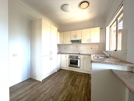 5/22-24 English Street, Kogarah, NSW 2217 - Photo 3