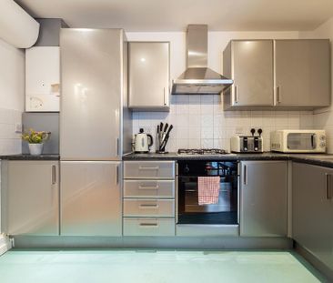 1 bedroom flat to rent - Photo 6