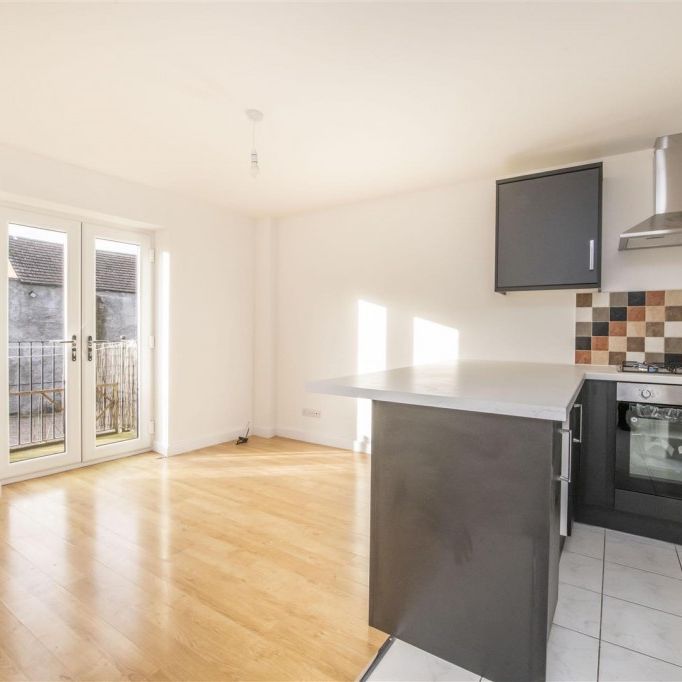 2 bed Apartment To Let - Photo 1