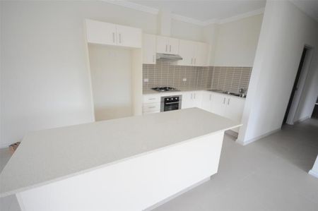 16/12-14 Banks Street, Parramatta, NSW 2150 - Photo 3