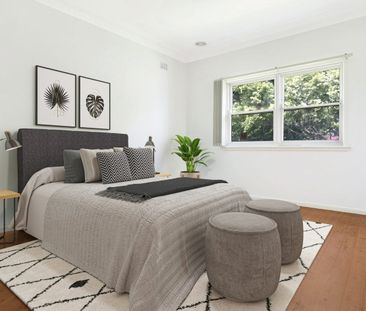 Grassed courtyard - Photo 2