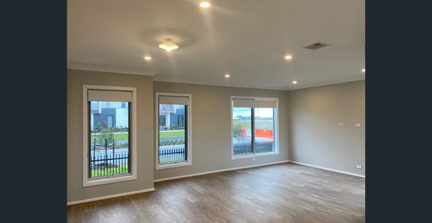 Immaculate Home! - Photo 1