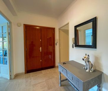 Location Appartement 3 pièces Meublé 81m² CANNES 06400 - Photo 3