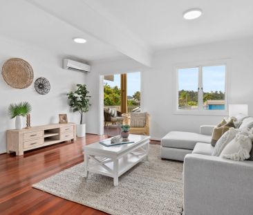 SPACIOUS FAMILY HOME WITH VIEWS - Photo 3
