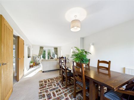 Old Maltings Approach, Melton, Woodbridge, IP12 1FN - Photo 3