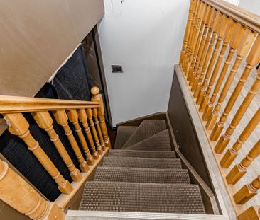For Lease - 30 Grassmere Crescent, Brampton, Ontario - Photo 2