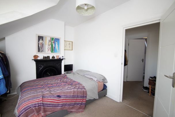 2 Bed Flat, Belvoir Road, BS6 - Photo 1