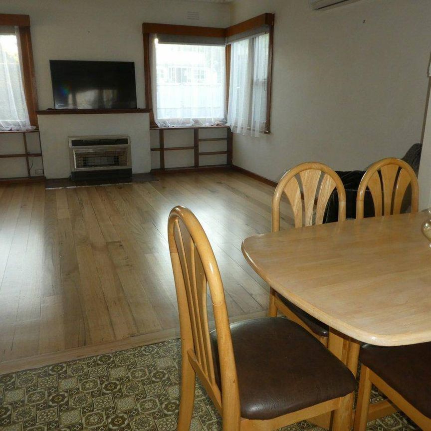 3-BEDROOM HOME WITH MODERN COMFORTS IN A QUIET LOCATION - Photo 1