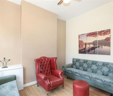 Radford Avenue, Kidderminster - Photo 2