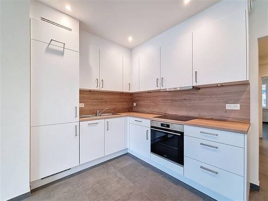 Appartement te huur - Foto 1