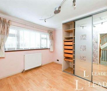 Stonyshotts, Waltham Abbey, Essex, EN9 - Photo 4