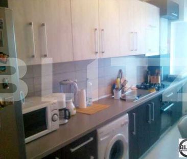 2 camere de inchiriat, decomandat, 53 mp utili, zona C. Turzii, mobilat modern - Photo 4