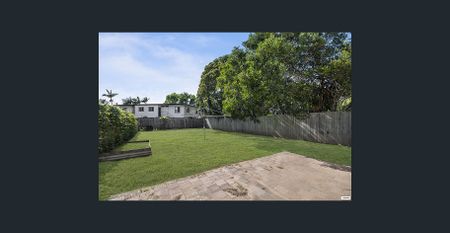 For Rent: 2/115 Thirteenth Avenue, Railway Estate - $430 Per Week - Photo 5