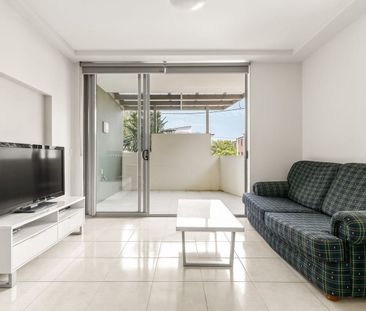 4/70 Durham Street, St Lucia, Qld 4067 - Photo 2