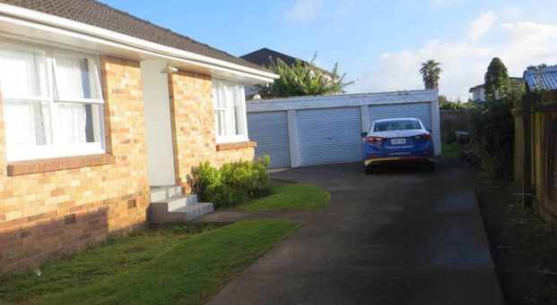 Two Bedroom Unit in Papatoetoe - Photo 1
