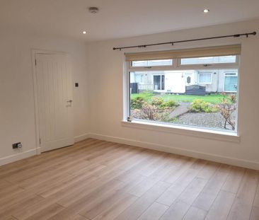 3 bedroom end of terrace house to rent - Photo 1