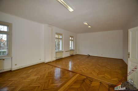 Villa in gut frequentierter und auch repräsentativer Lage! Ideal als Rechtsanwaltskanzlei oder Praxisraum und dgl. geeignet - Foto 4