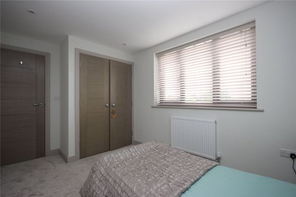 Barnwell Place, - Photo 1
