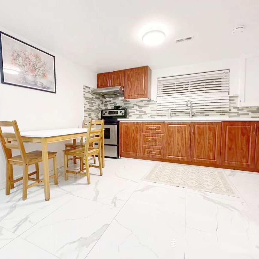 For Lease - 115 Mintwood Drive, Toronto, Ontario - Photo 1