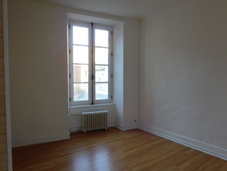 Location Appartement 4 pièces 85m² BAYEUX 14400 - Photo 4