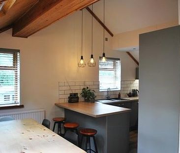 3 bedroom barn conversion to rent - Photo 3