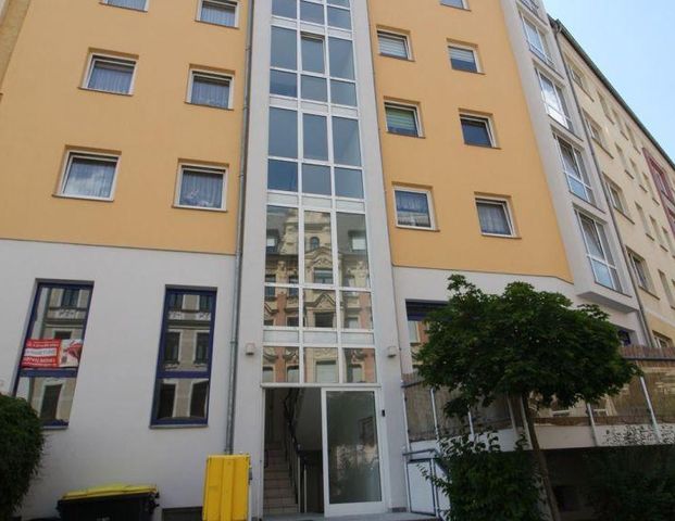 2 Raum-Wohnung mit Balkon, Aufzug und Fußbodenheizung - Foto 1