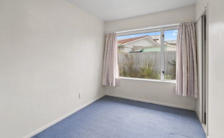 Inviting 3-Bedroom Home for Rent in Woolston - Photo 3