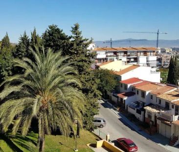 Alquiler de piso en Calle la Colina - Photo 4