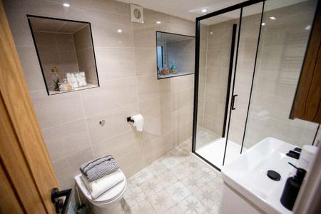 9 bedroom house to rent - Photo 5