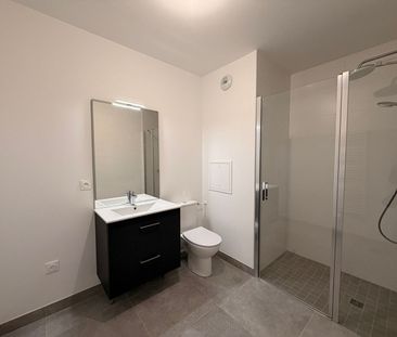 Location Appartement 2 pièces 42m² - Photo 2