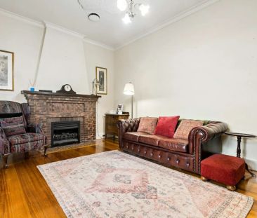 3 Harston Street, Sandringham. - Photo 4